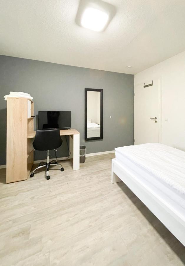 Traumhaftes Privatzimmer In Карлсруе Екстер'єр фото